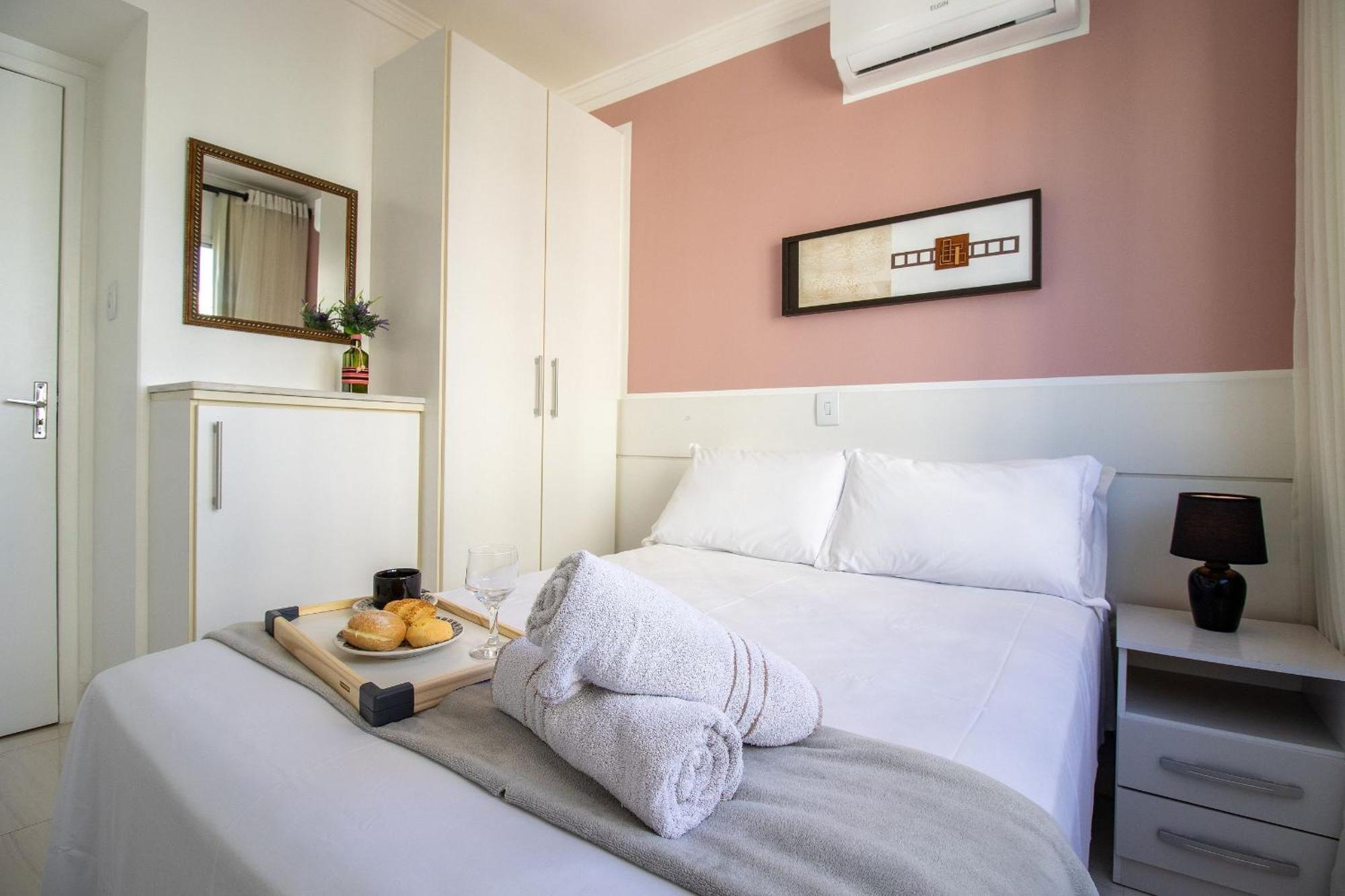 Rpa146 - Prox. A Praia, 1 Dr Climatizado, Garagem Apartamento *